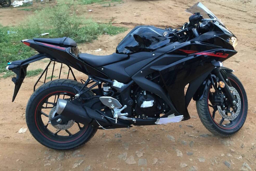 2015 India Spec Yamaha R3 Spotted