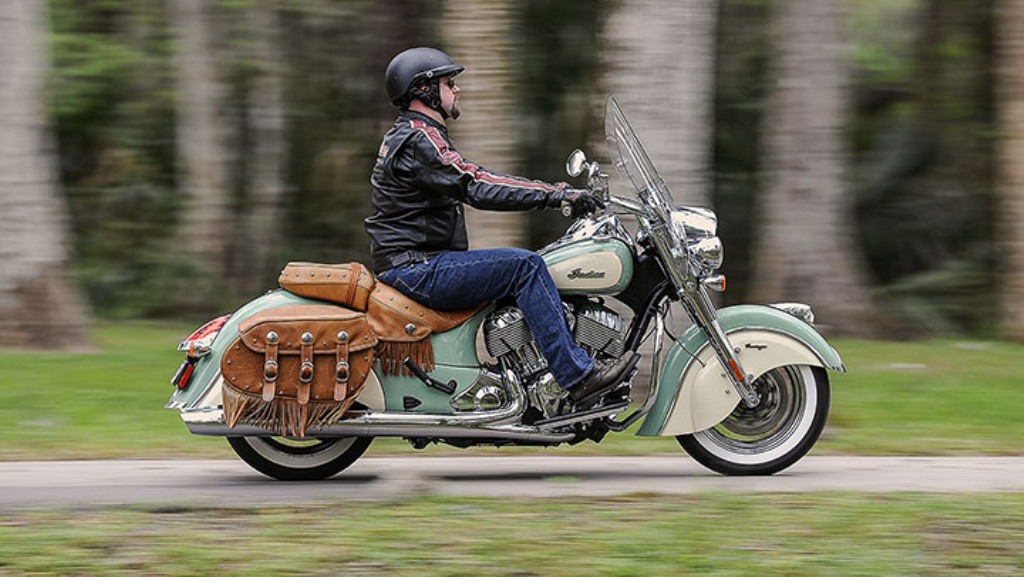 2015 Indian Motorcycles Chief Springfield Blue Ivory Cream Colours