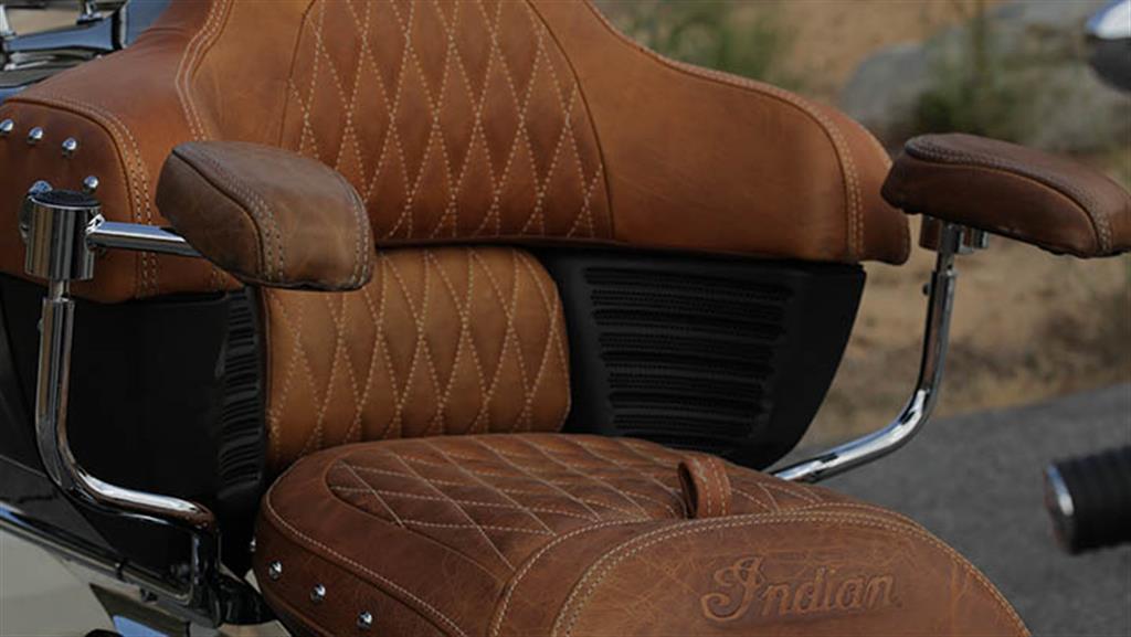 2015 Indian Roadmaster Seats
