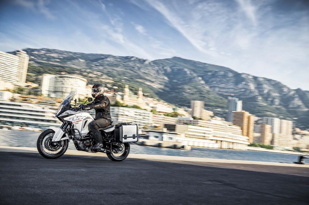 2015 KTM 1290 Super Adventure Wallpaper