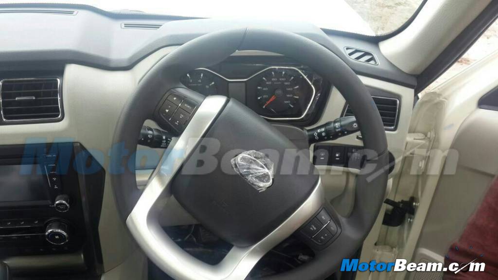 2015 Mahindra Scorpio Dashboard