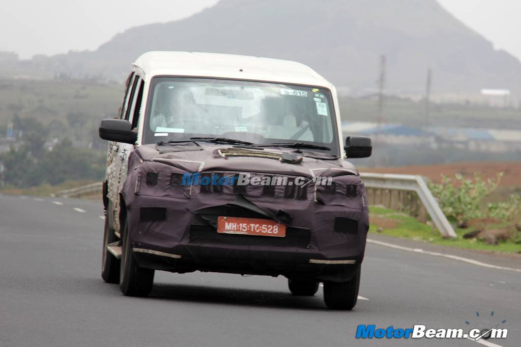 2015 Mahindra Scorpio Front
