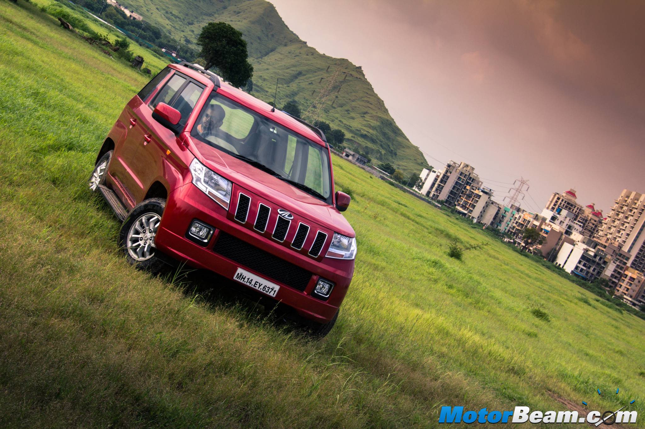 2015 Mahindra TUV300 Test Drive Review