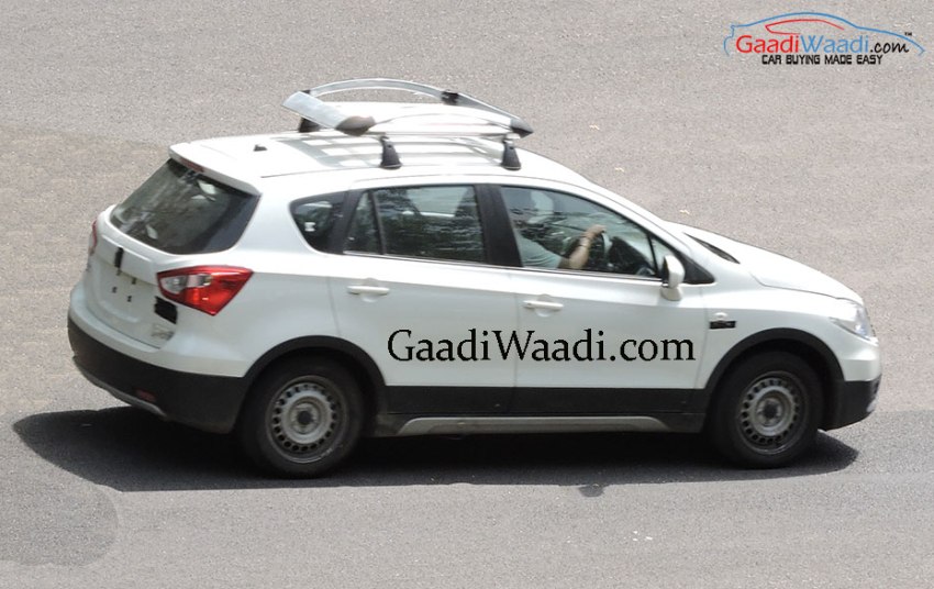 2015 Maruti S-Cross Base Variant Spotted