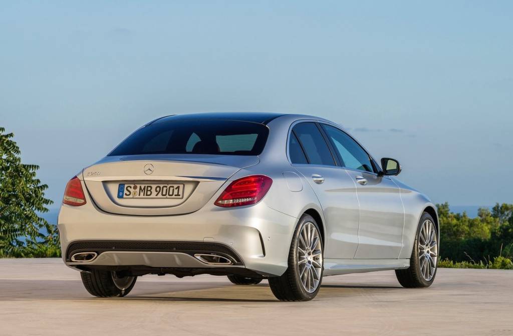 2015 Mercedes-Benz C-Class Review India 2015 Mercedes-Benz C-Class Review India