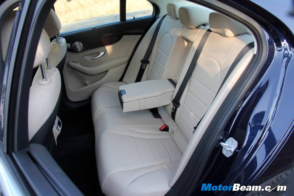 2015 Mercedes-C-Class Rear Seats