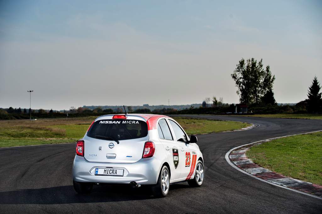 2015 Nissan Micra Cup Rear