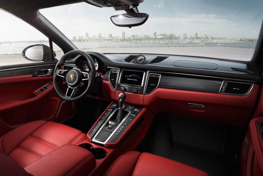 2015 Porsche Macan Interiors