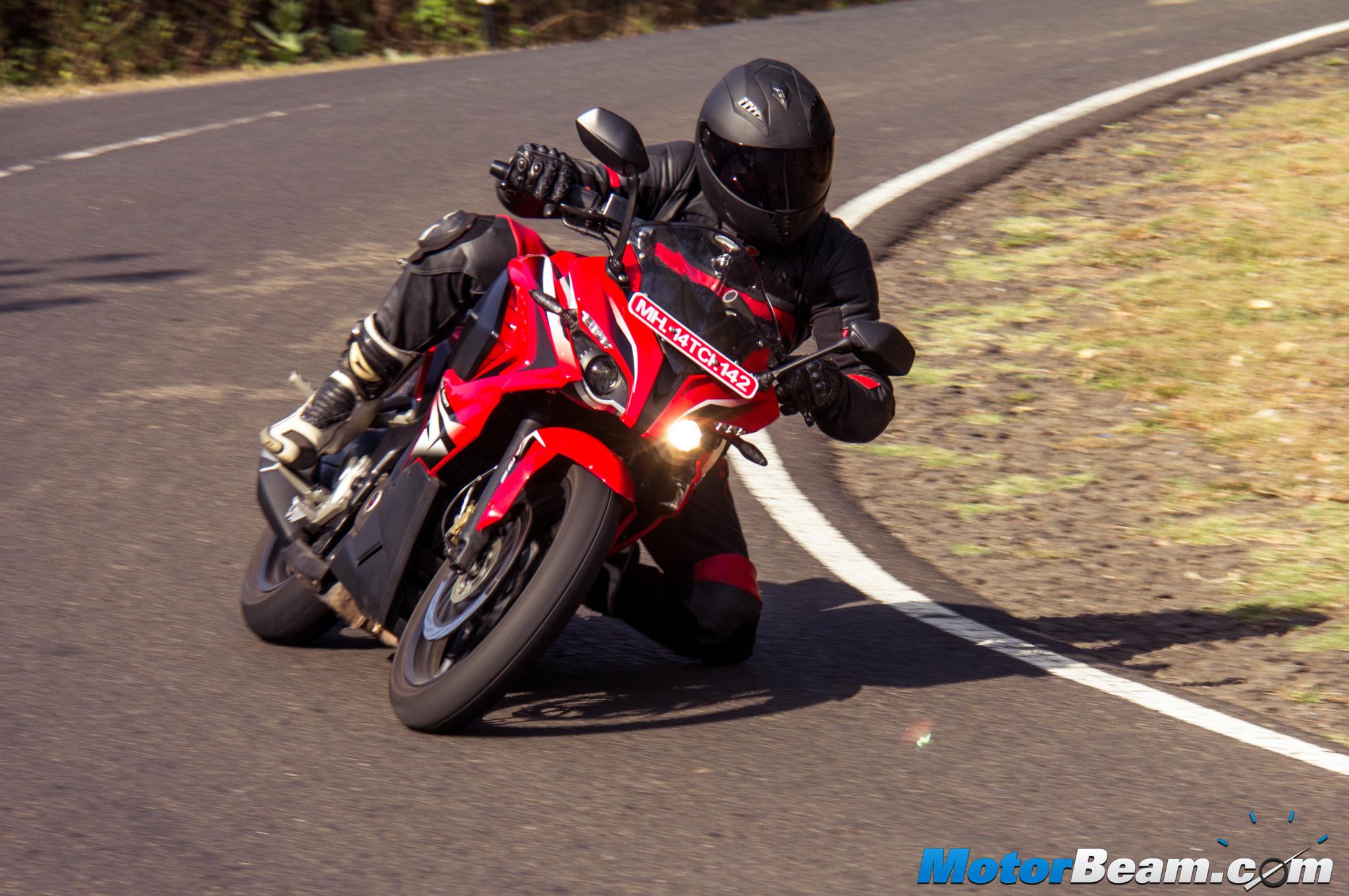 2015 Pulsar RS 200 Road Test