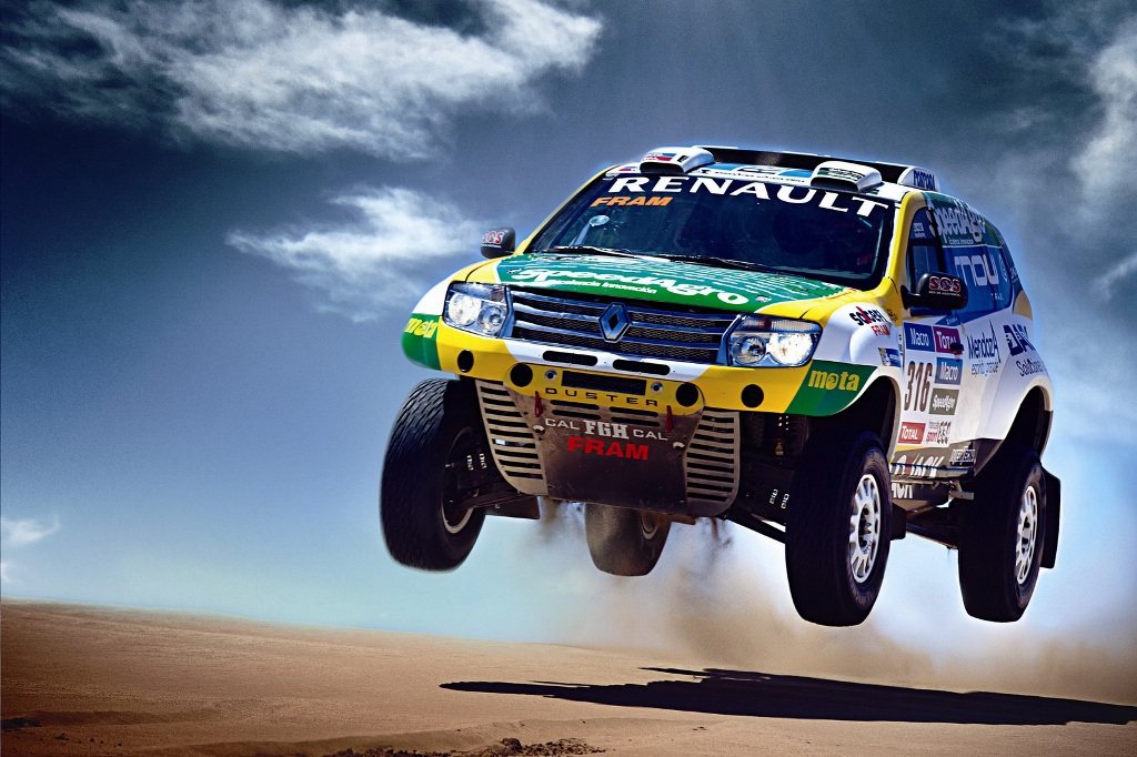 2015 Renault Duster Dakar Rally Action