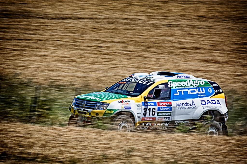2015 Renault Duster Dakar Rally