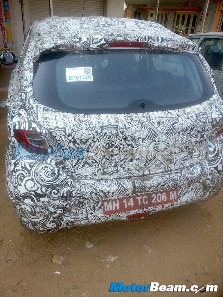 2015 Tata Kite Camouflage