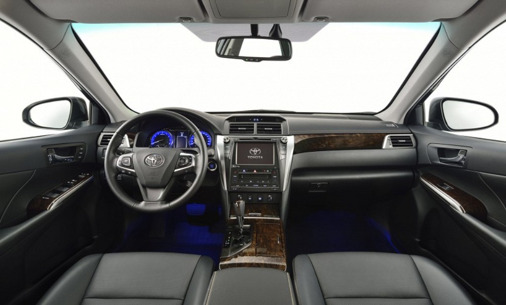 2015 Toyota Camry Facelift Interior