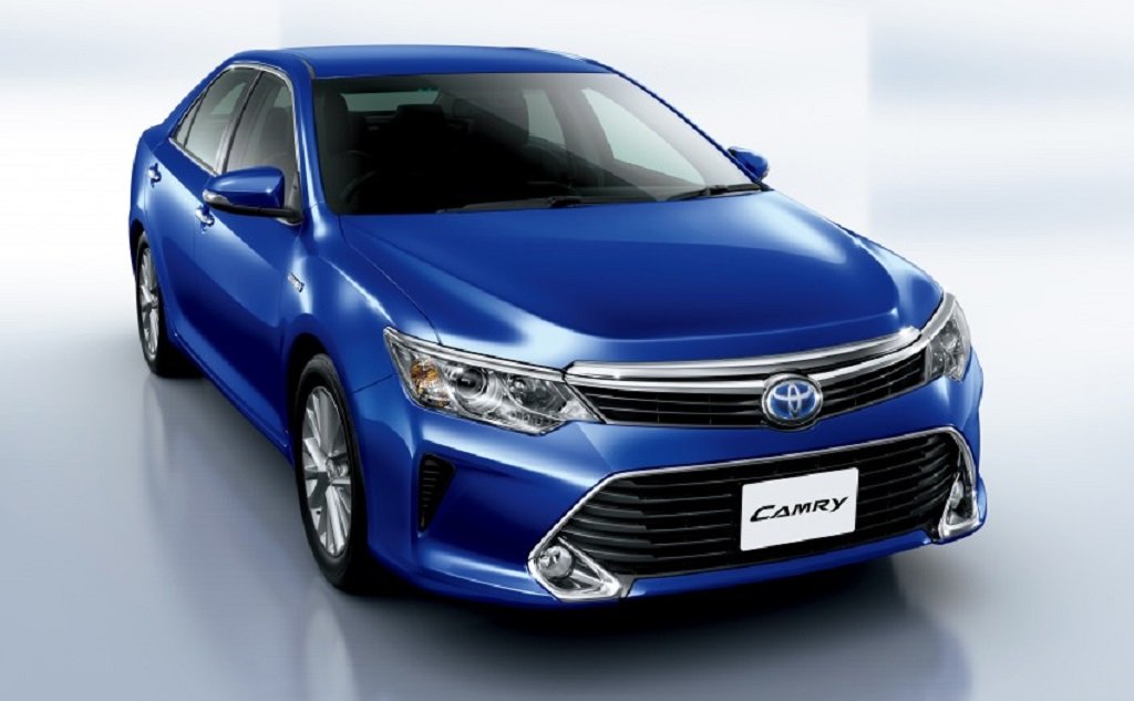 2015 Toyota Camry Hybrid Facelift