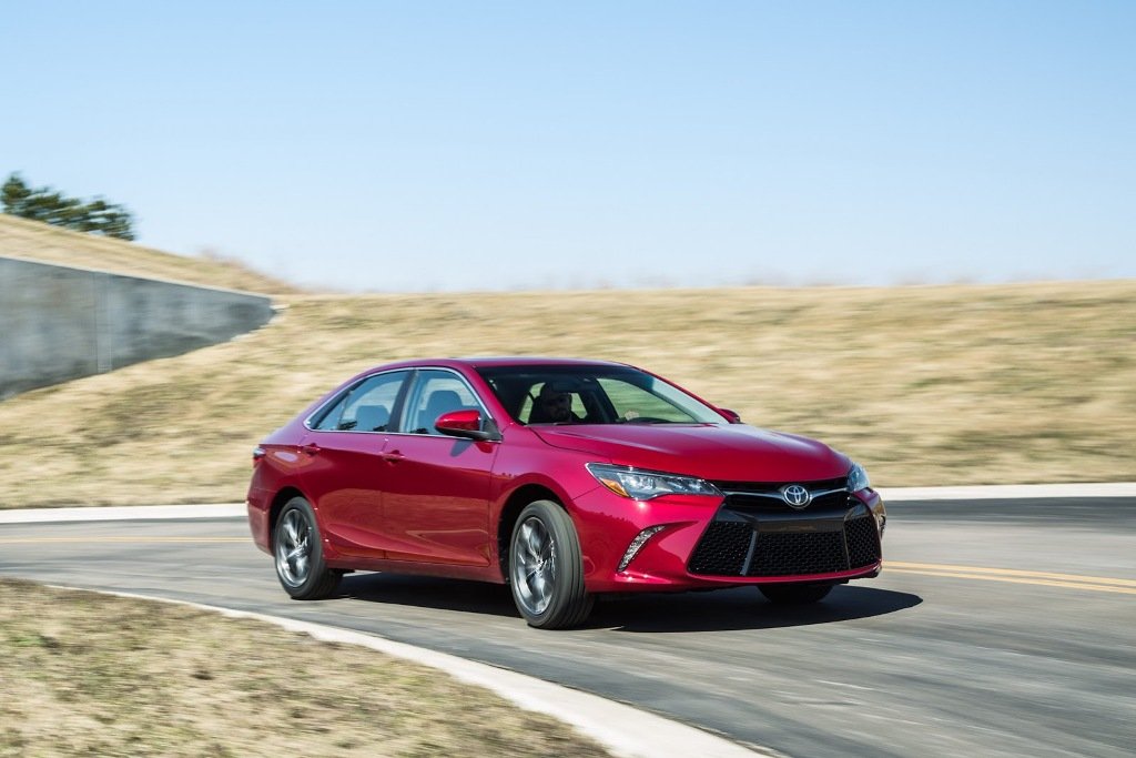 2015 Toyota Camry Wallpaper