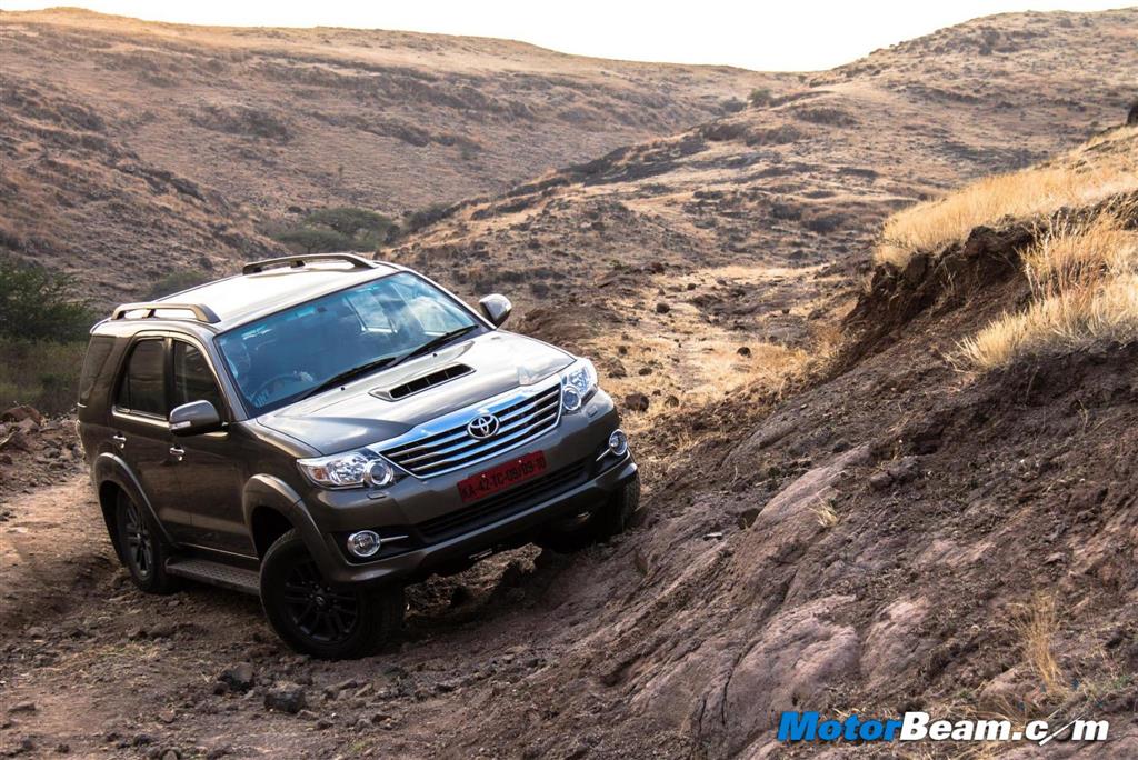 2015 Toyota Fortuner Test Drive Review