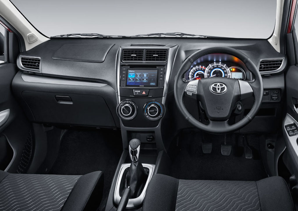 2015 Toyota Grand New Veloz Interior