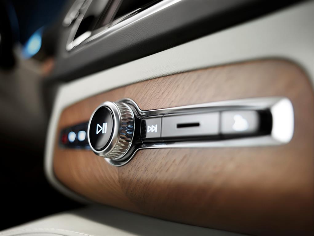 2015 Volvo XC90 Audio Control