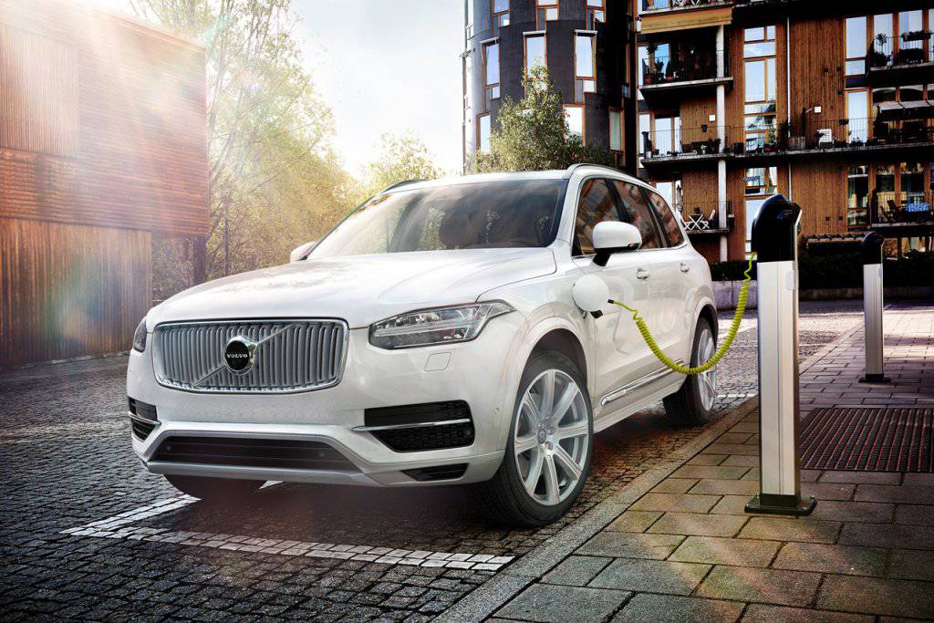 2015 Volvo XC90 Hybrid
