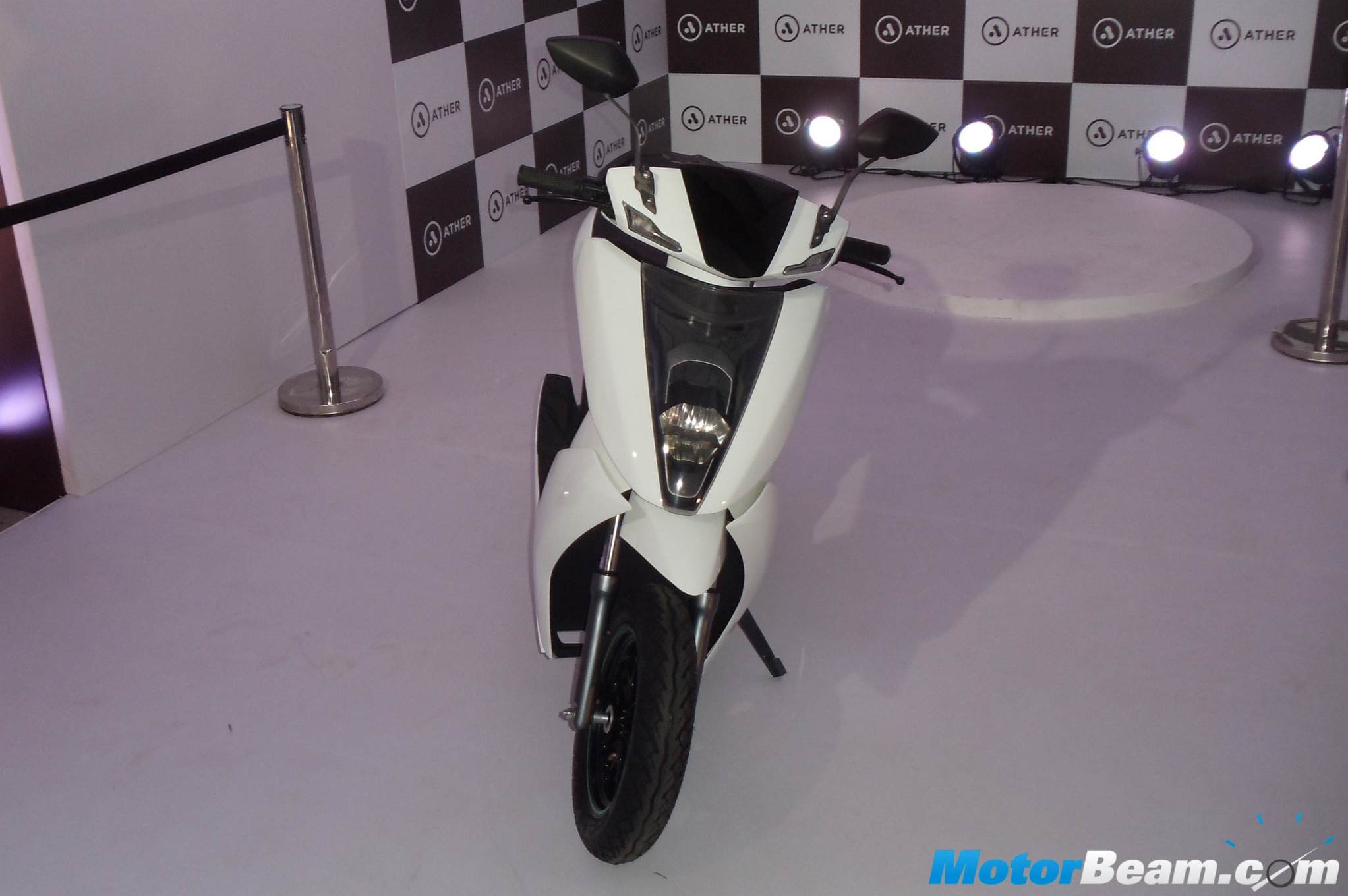 2016 Ather S340 Front