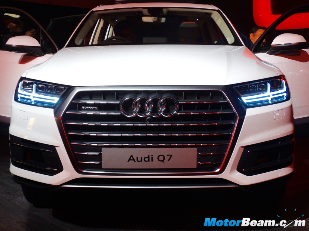 2016 Audi Q7 Front