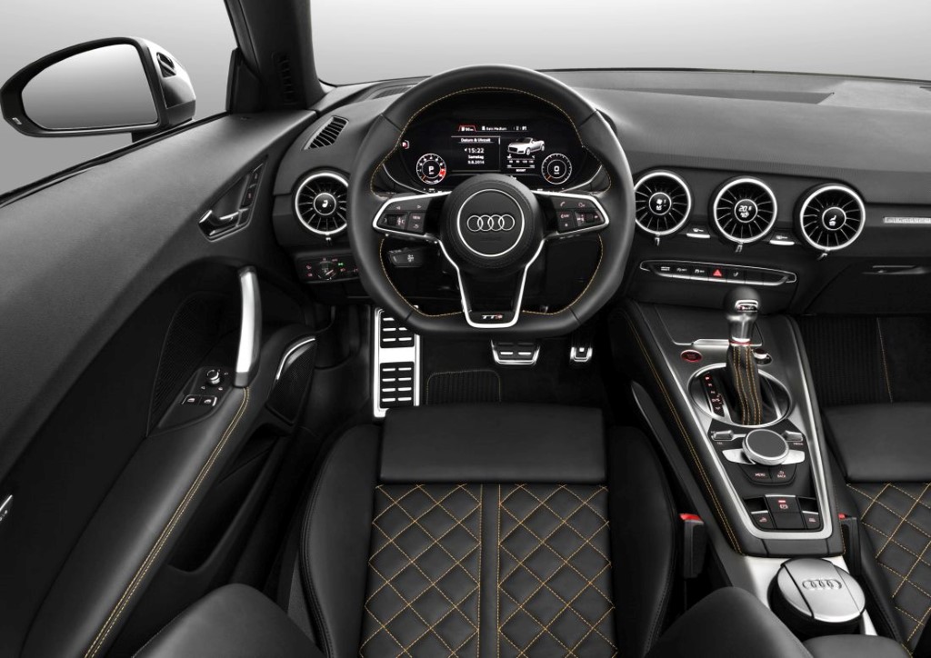 2016 Audi TT Roadster Dashboard