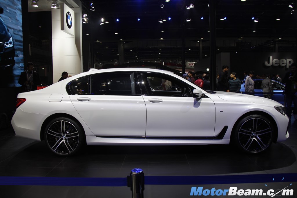 2016 BMW 7-Series 2