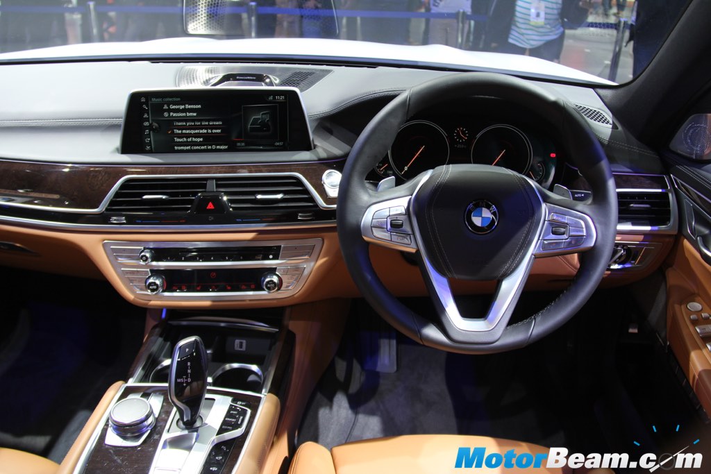 2016 BMW 7-Series 8