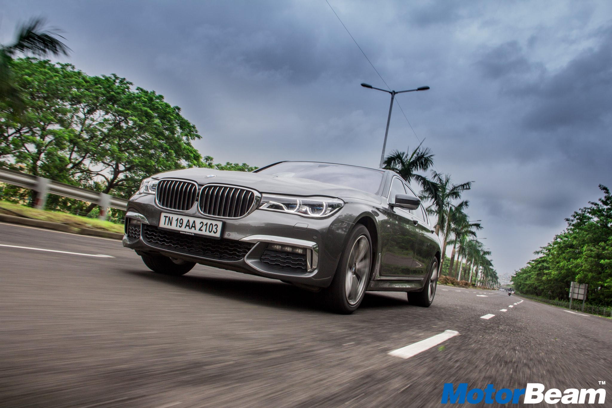 2016 BMW 7-Series Review