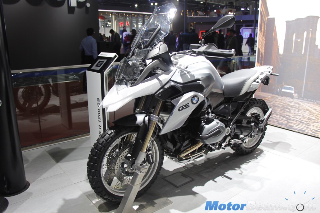 2016 BMW R1200GS Front