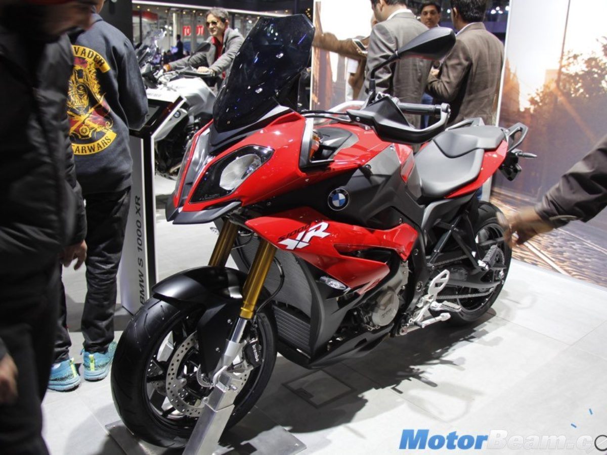 BMW S1000XR & S1000RR Showcased At 2016 Auto Expo [Live] | MotorBeam