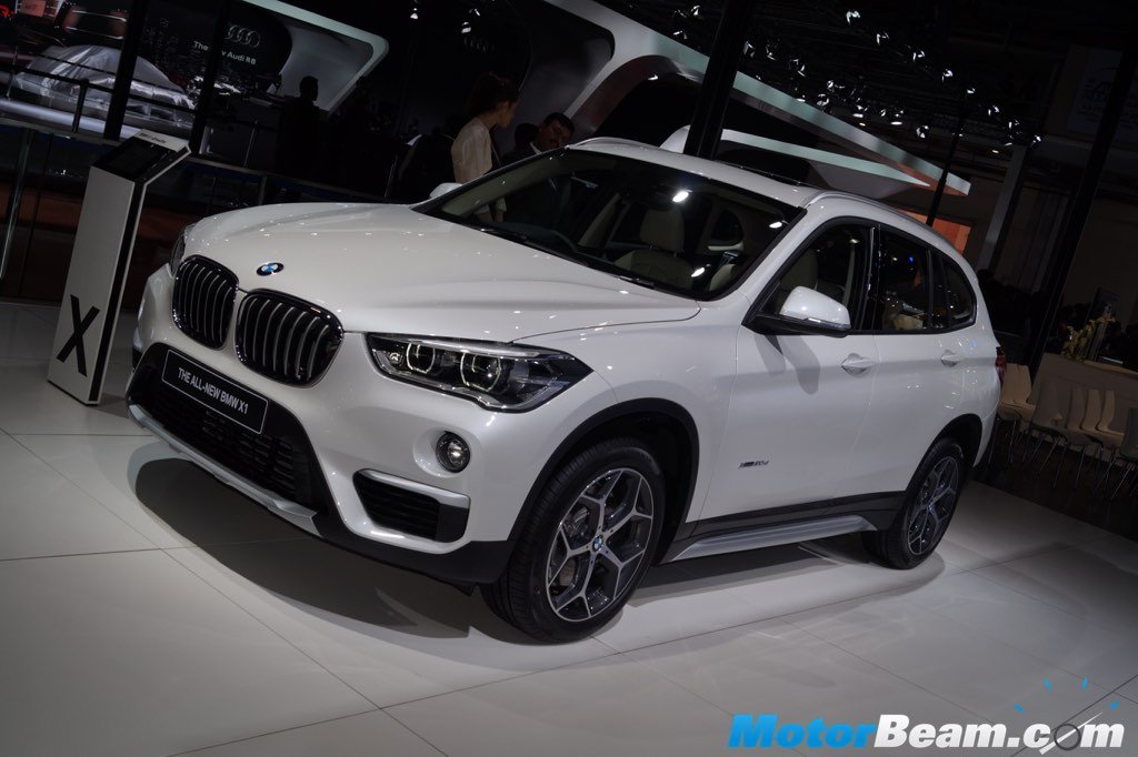 2016 BMW X1 Side