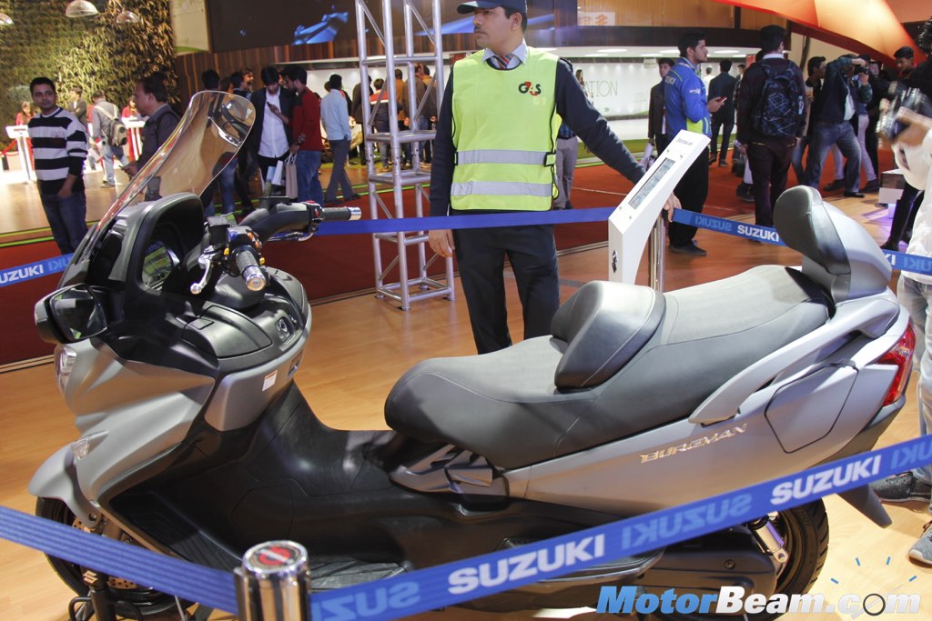 2016 Burgman 650 Side