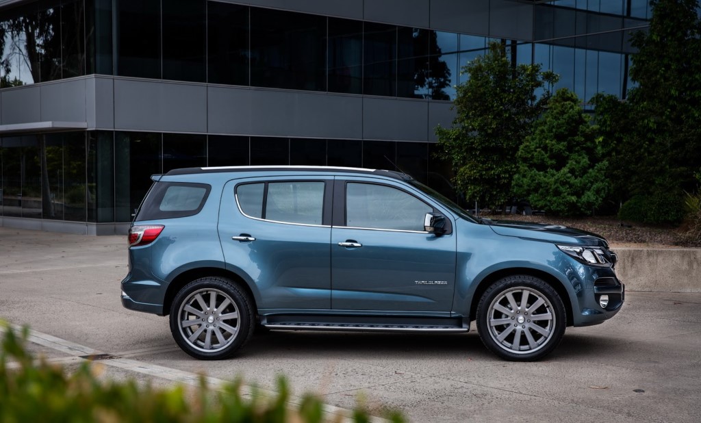 2016 Chevrolet TrailBlazer Side