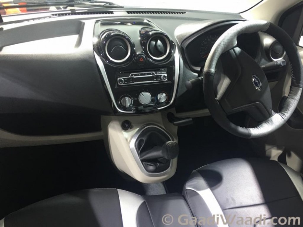 2016 Datsun Redi-GO Interiors