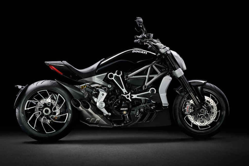 2016 Ducati XDiavel Side