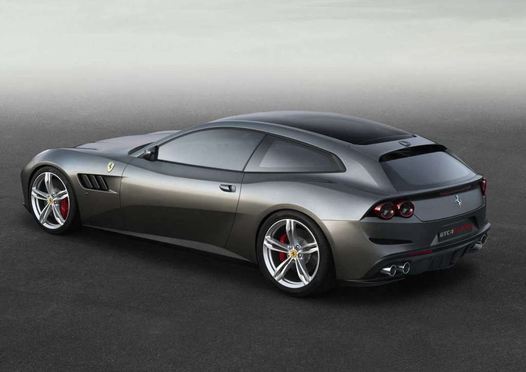 2016 Ferrari GTC4Lusso