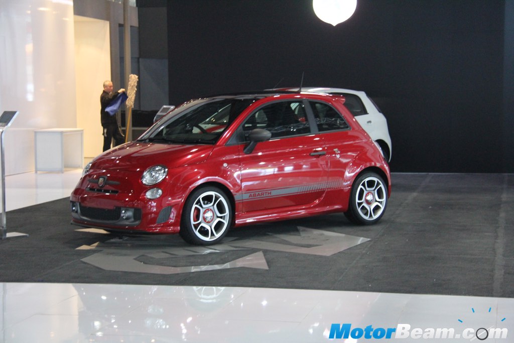2016 Fiat 595 Side