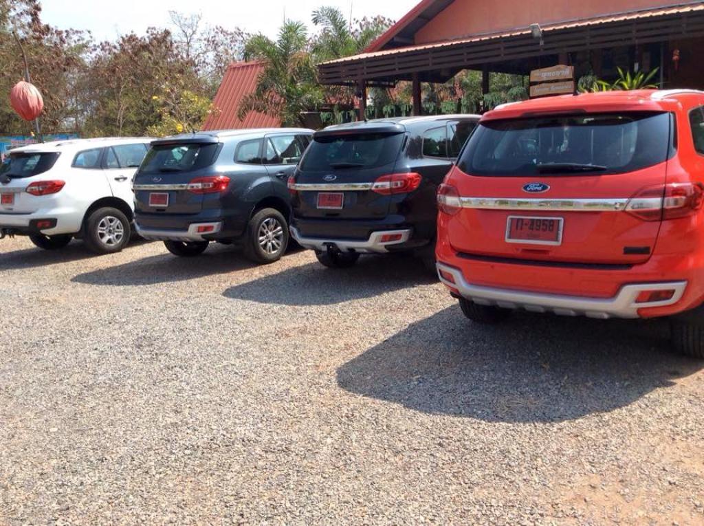 2016 Ford Endeavour Colours Indonesia