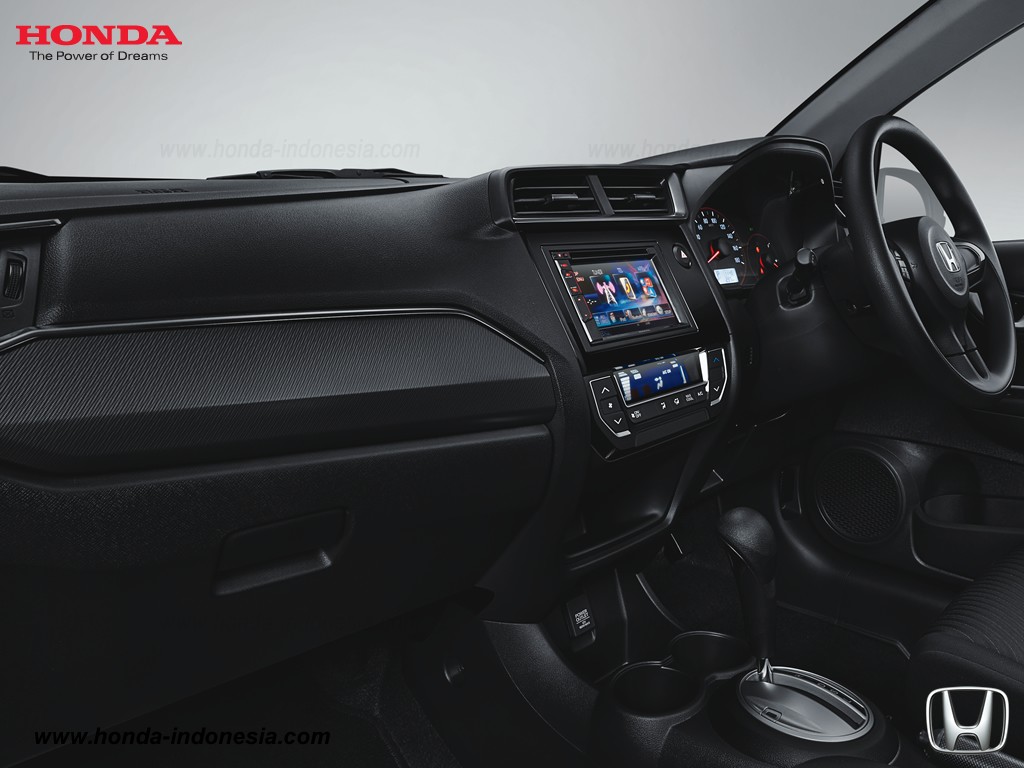 2016 Honda Mobilio RS Facelift Interior