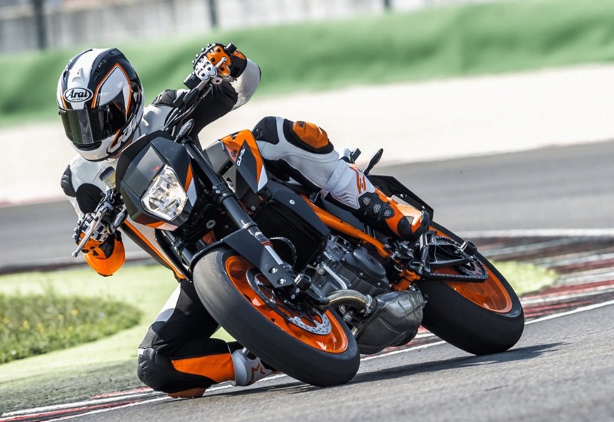 2016 KTM Duke 690 R