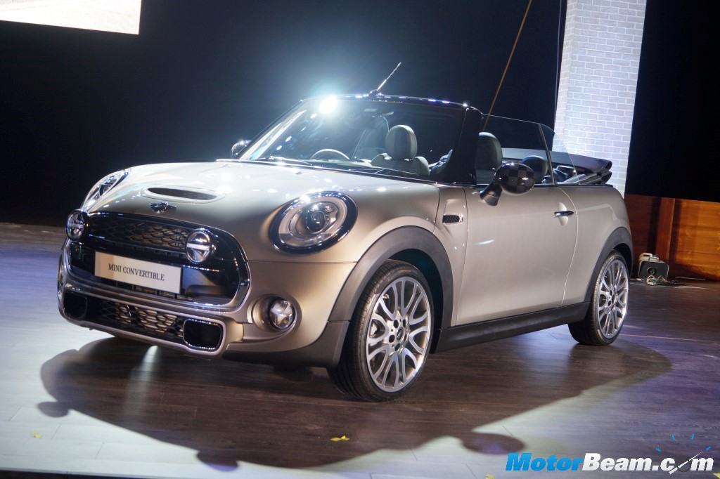 2016 MINI Convertible S Launch Front