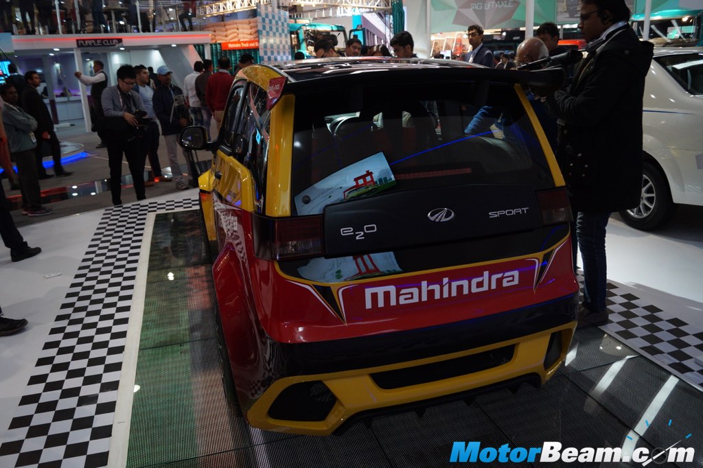 2016 Mahindra e2o Sport Rear