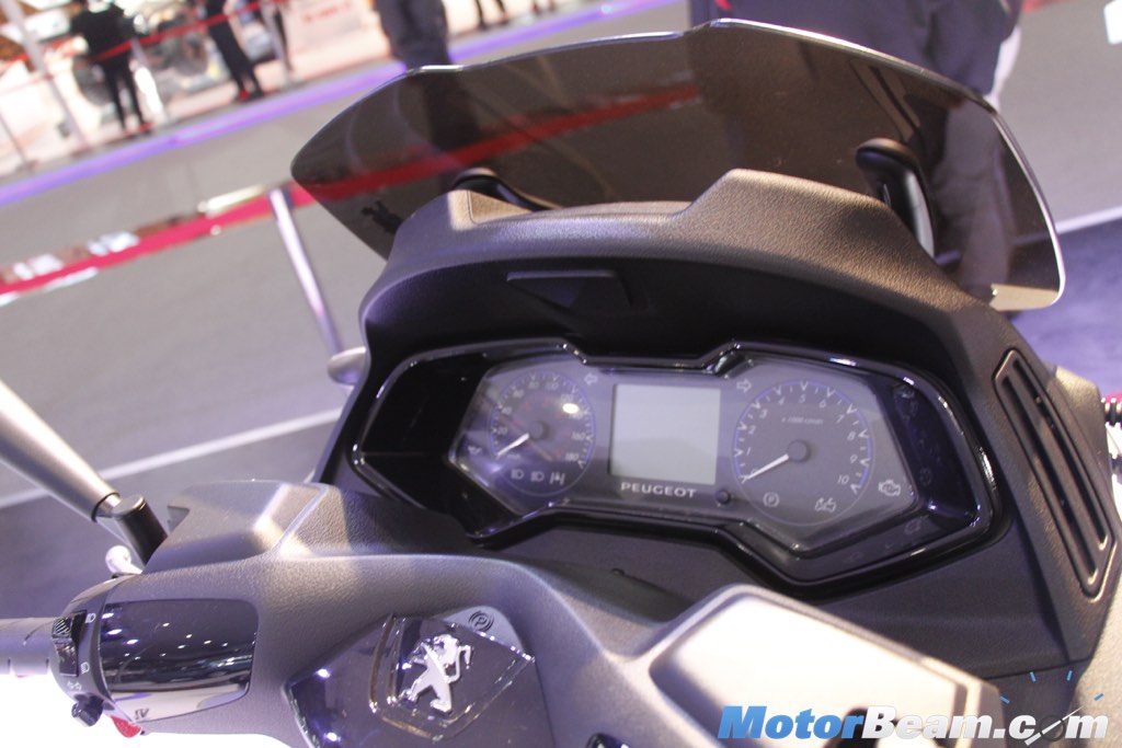 2016 Metropolis Console