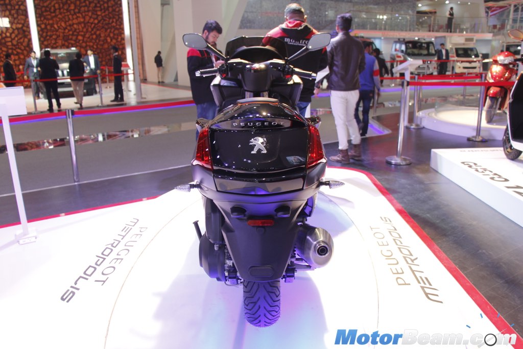 2016 Metropolis Rear