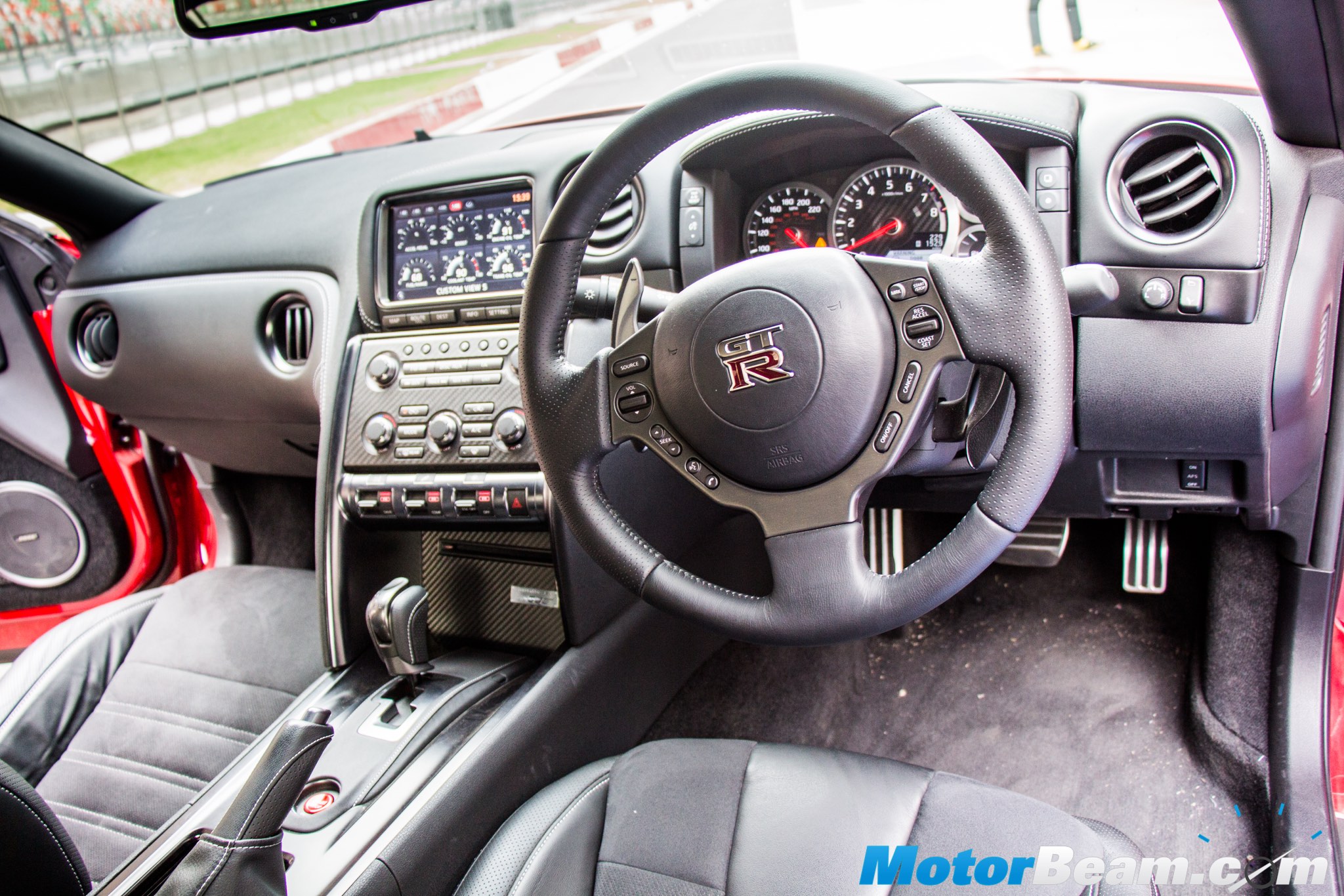 2016 Nissan GT-R Interiors