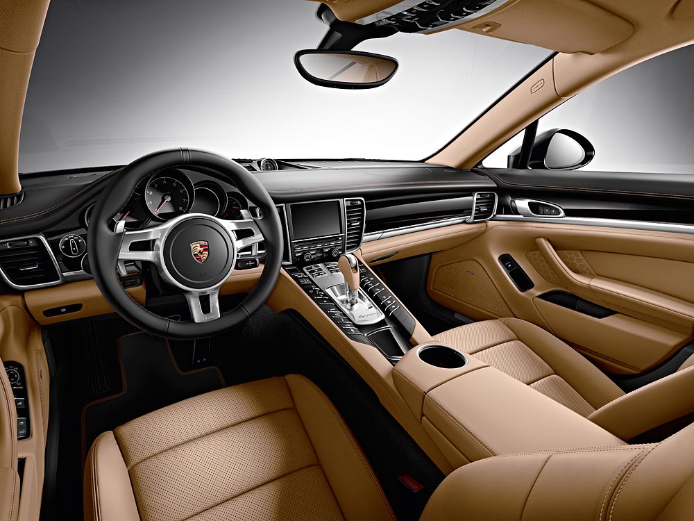 2016 Porsche Panamera Diesel Edition Interior