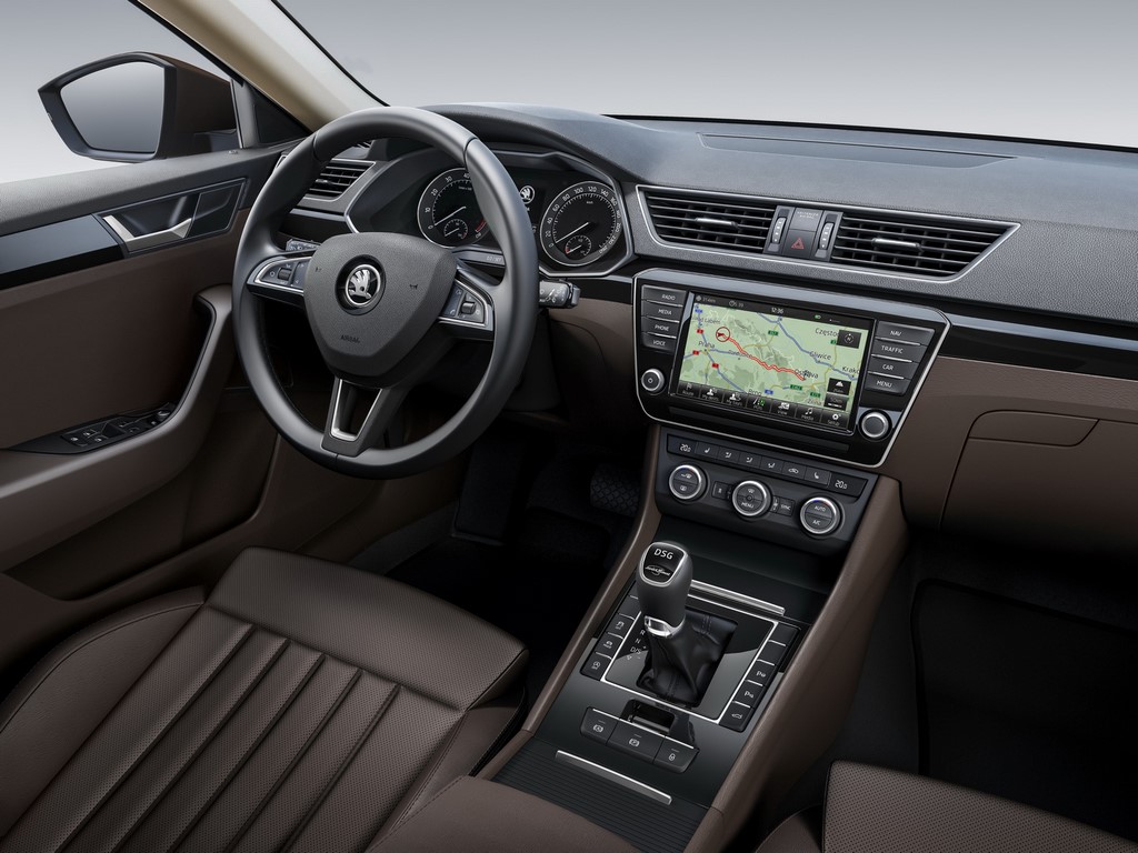 2016 Skoda Superb Interiors