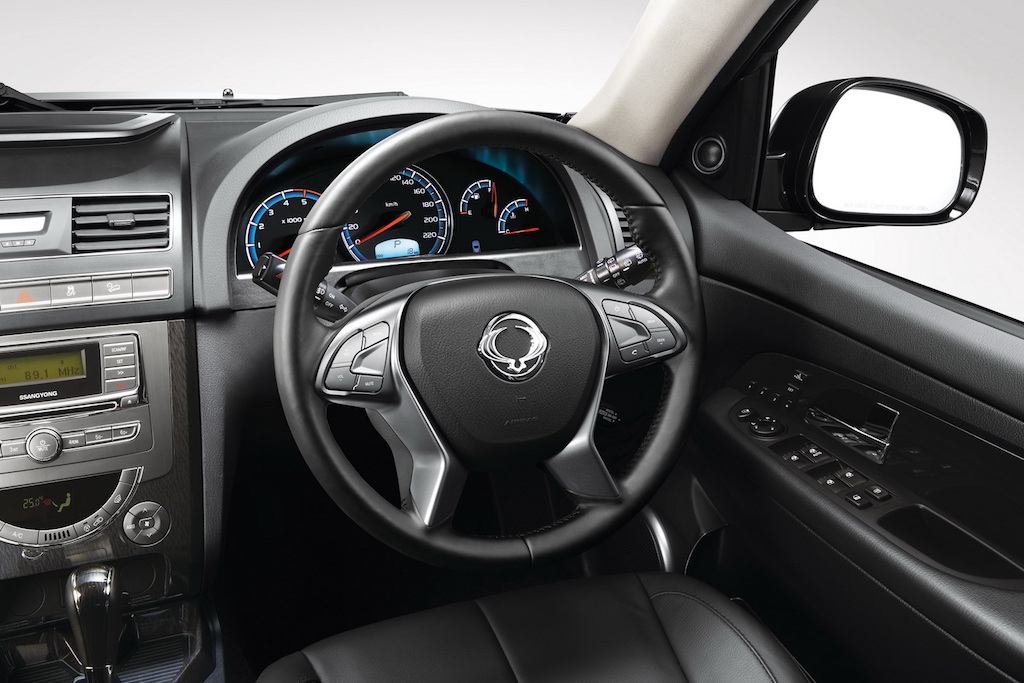 2016 SsangYong Rexton Cabin