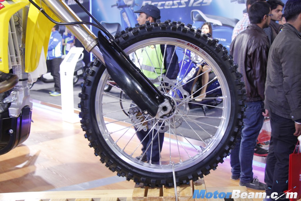 2016 Suzuki RMX450Z Wheel